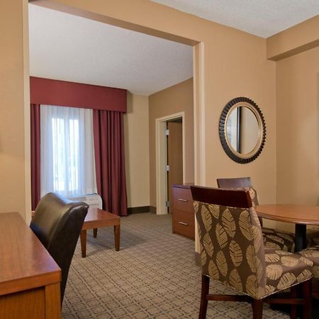 Russell Inn And Suites Starkville Extérieur photo